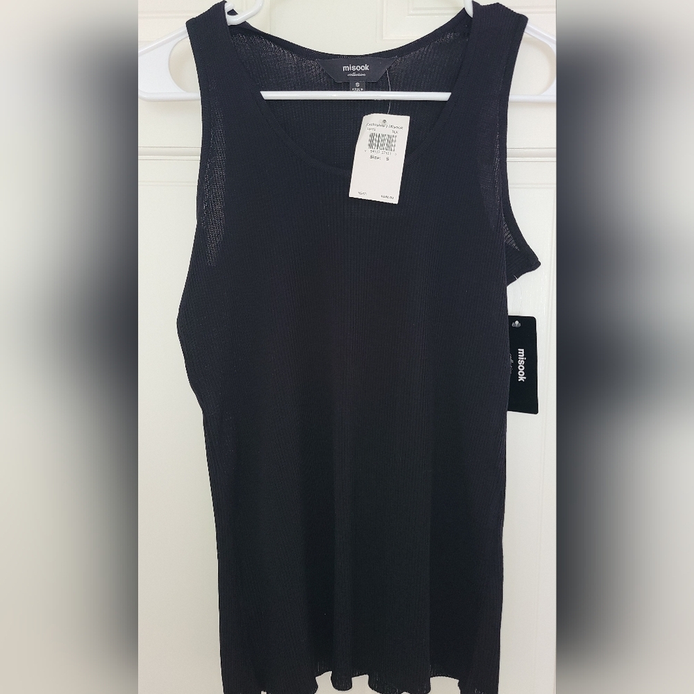 Misook Black Ribbed Scoop Neck Tank Top NWT